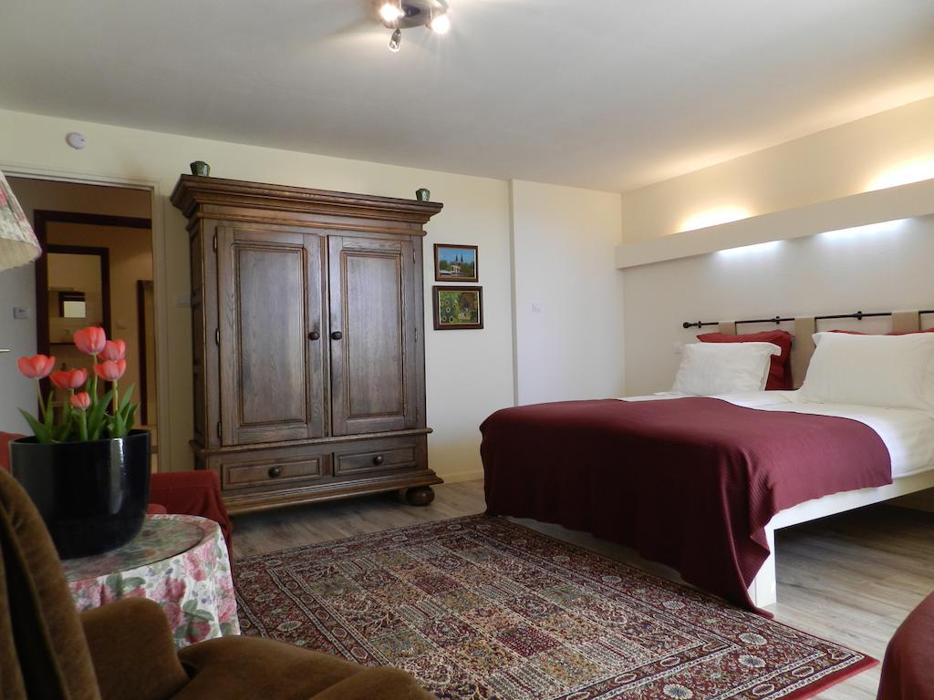 Villa Valliere Chambres & Table D'Hotes Room photo
